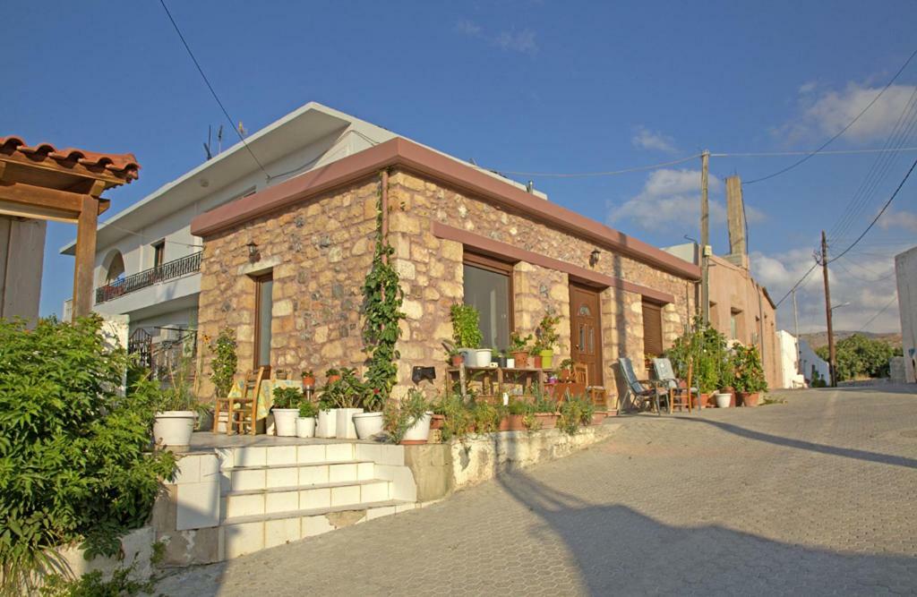Nereides Home غوفي المظهر الخارجي الصورة